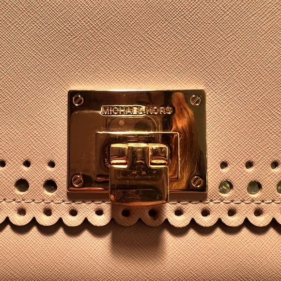 Michael Kors Violet Vivian Blossom Ballet Leather Shoulder Bag - Picture 3 of 4